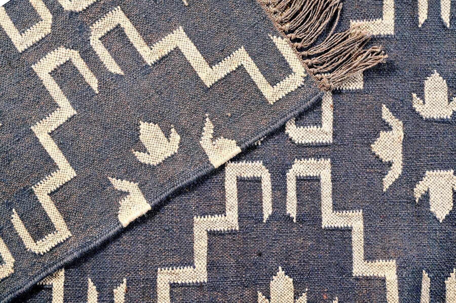 tienda online alfombras y kilims, hechos a mano, en lana y yute. Kilims baratos, de alta calidad.